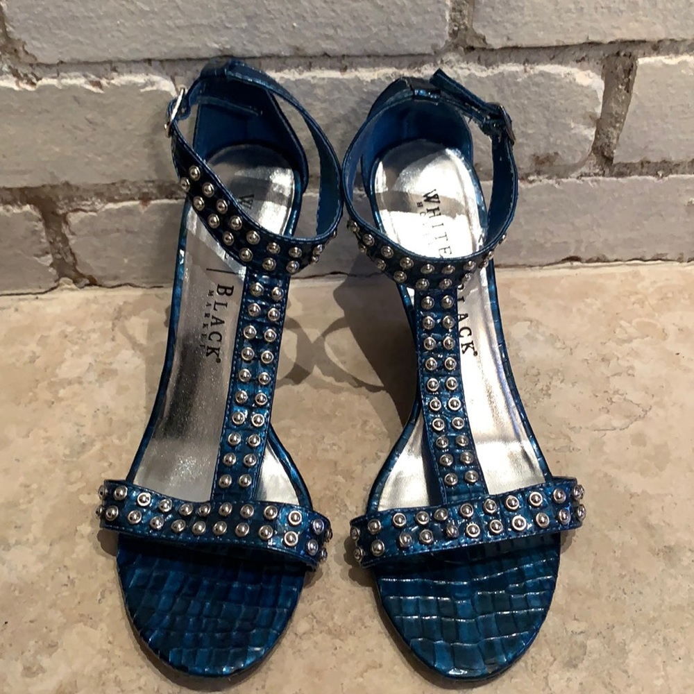 White House Black Market shoes